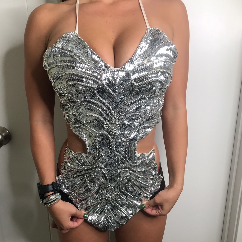 Rave sequined tie top